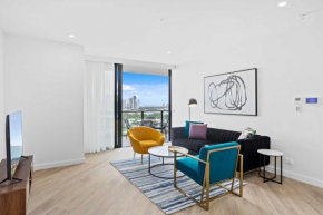 Luxury 2-Bedroom Apartment - Tryp Hotel